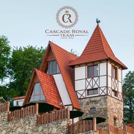 Alpine Castle Hotel Дилижан Экстерьер фото