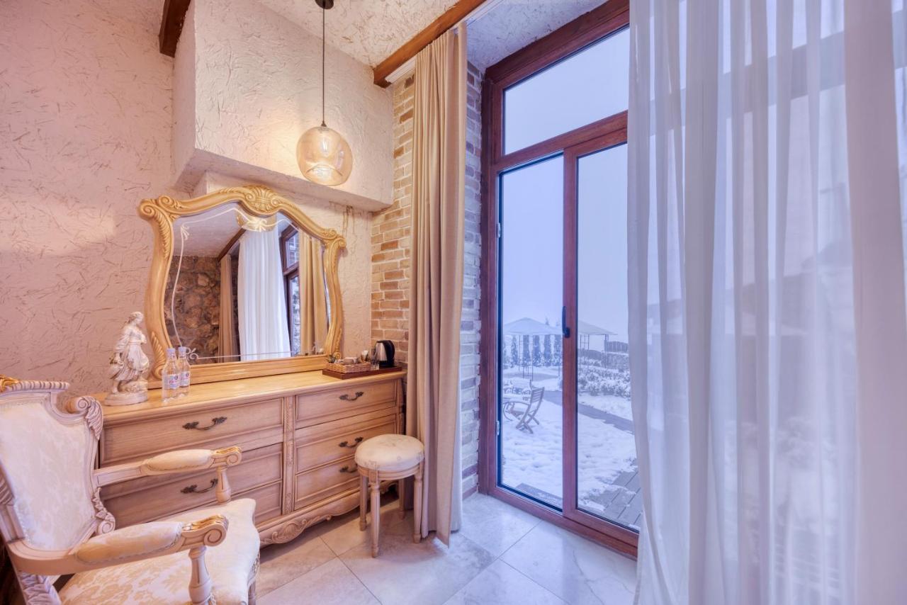 Alpine Castle Hotel Дилижан Экстерьер фото