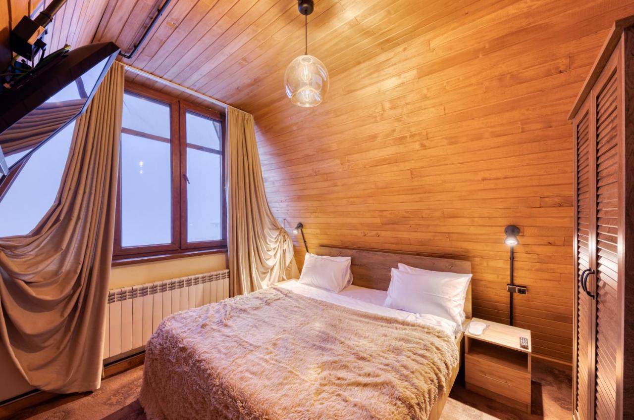 Alpine Castle Hotel Дилижан Экстерьер фото